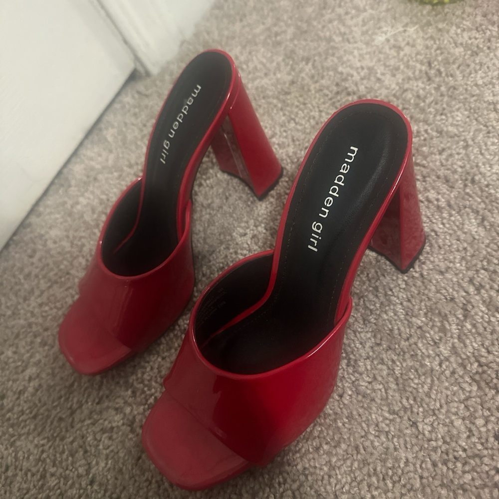 Steve Madden heels